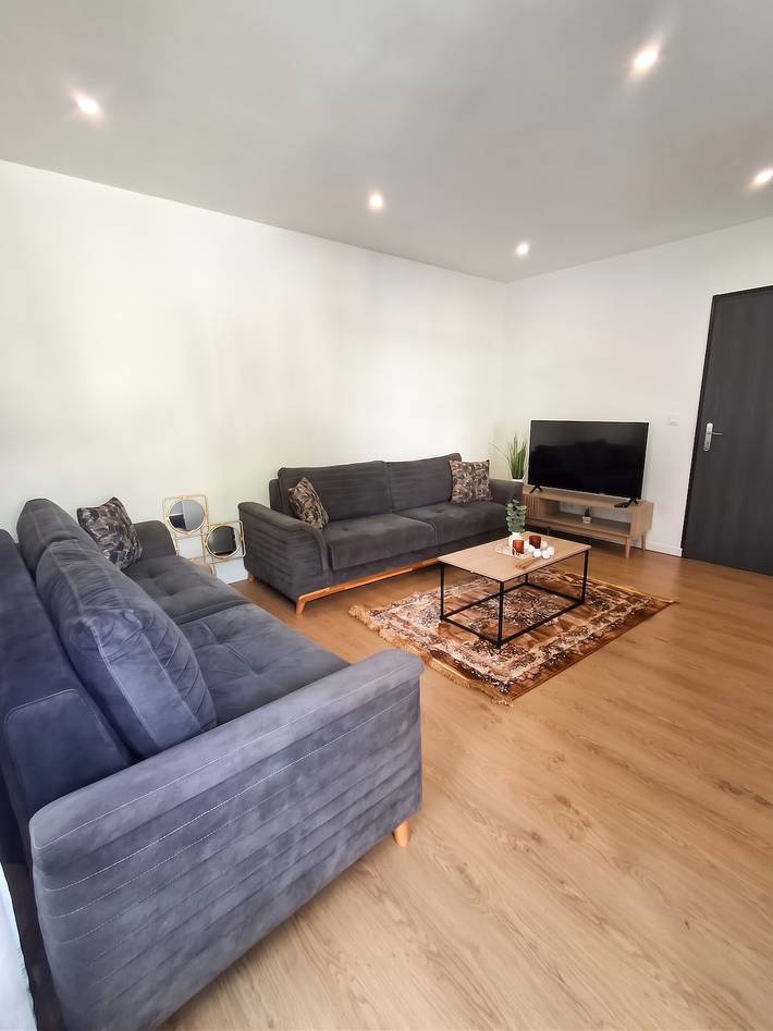 House in Bondy with terrace and parking in Bondy, Seine-Saint-Denis