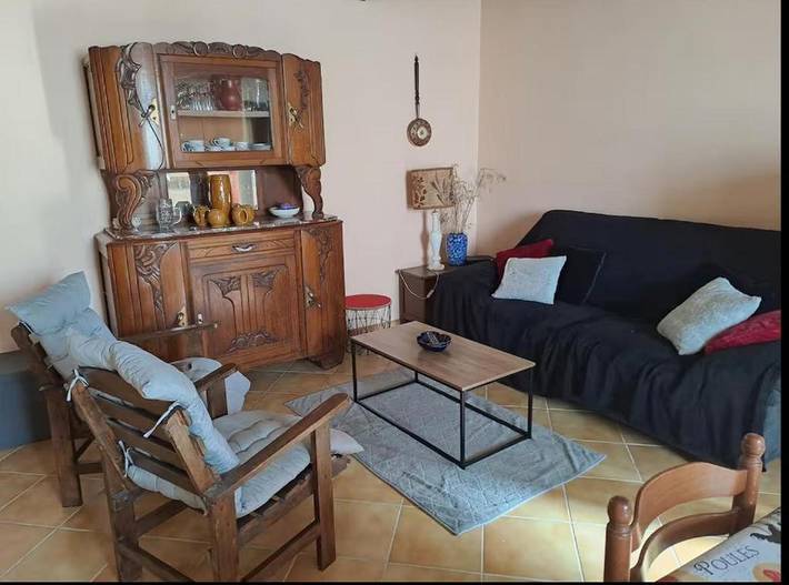 Location de vacances pour 6 personnes, avec vue et jardin, animaux acceptés à Viersat - 4