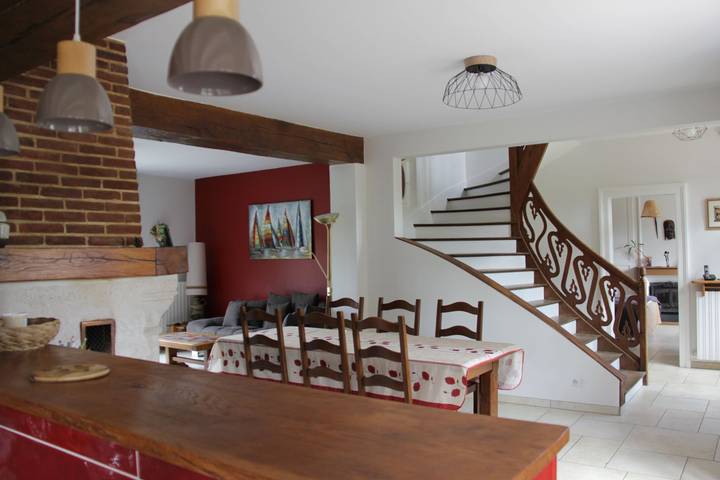 Gîte pour 12 personnes, avec jardin et terrasse dans l' Eure - 2