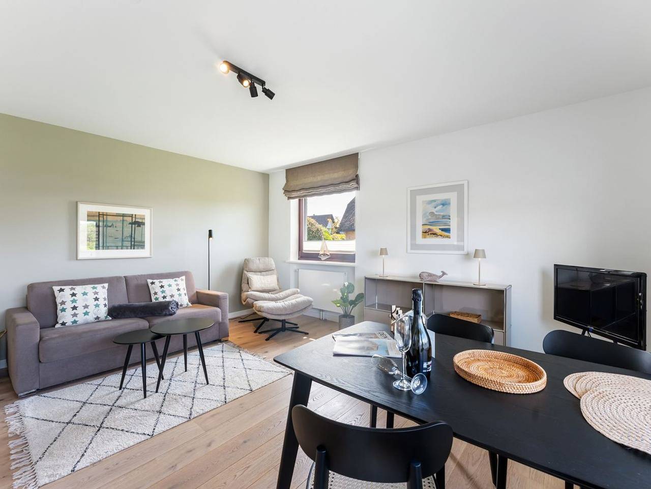 Ganze Ferienwohnung, Kleine Freiheit - 2-Zimmer-Ferienwohnung in Strandnähe für bis zu 2 Personen mit Terrasse. in Wenningstedt, Sylt