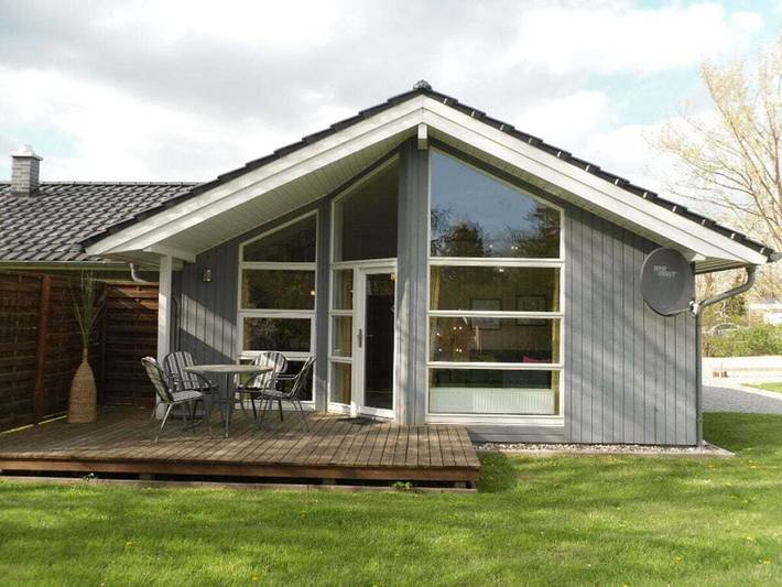 Ferienhaus für 4 Personen, mit Sauna und Terrasse sowie Garten in Kellenhusen - 2