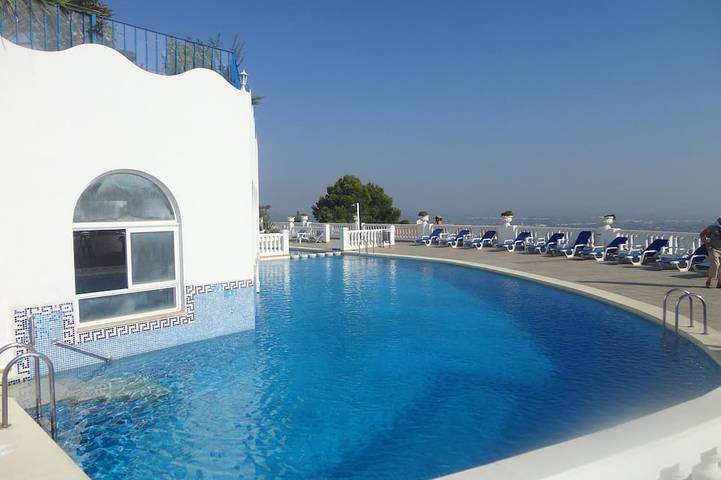 Ferienwohnung für 6 Personen, mit Garten und Pool in Peñiscola