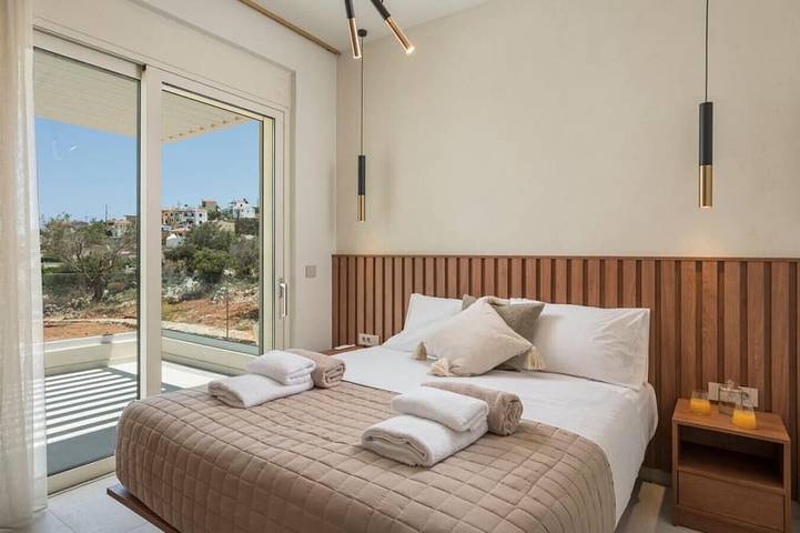 Cannes Luxury Villa 10Pl 5Bd 6Ba in Kokkino Chorio, Vamos