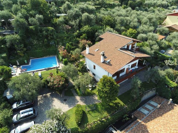 Ferienwohnung für 3 Personen, mit Seeblick und Garten sowie Balkon in Brenzone - 3