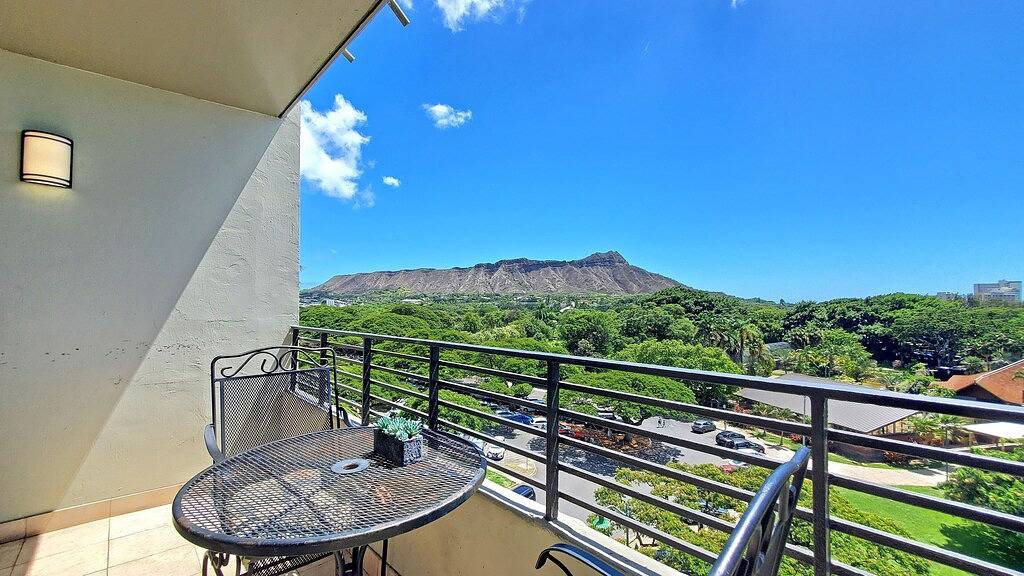 Ganze Wohnung, Schau mal! Meerblick mit süßer Küchenzeile in Waikiki Beach, Honolulu