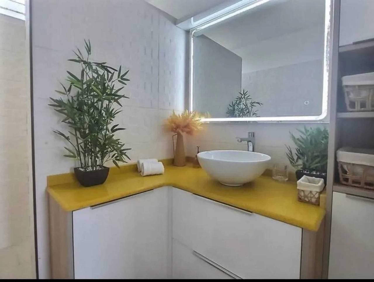 Apartamento entero, Apartamento acogedor con vista al mar en Fort-de-France, 40 m² in Martinica