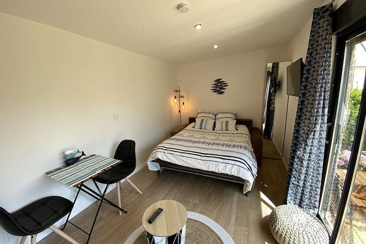 Appartement entier, Beach Loft, new comfortable 20m2 studio, 50 m from the beach, Le Poudu, South Brittany in Le Pouldu, Clohars-Carnoët
