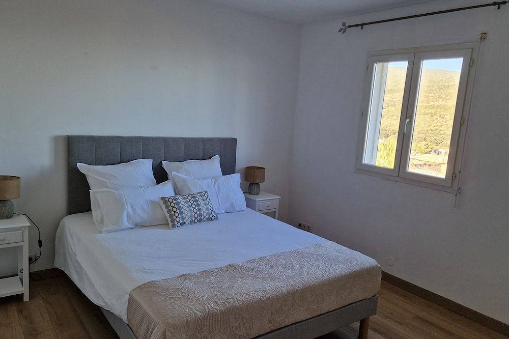 Sisco, Cap Corse maison 210 m² - 10 voyageurs in Sisco, Cap Corse