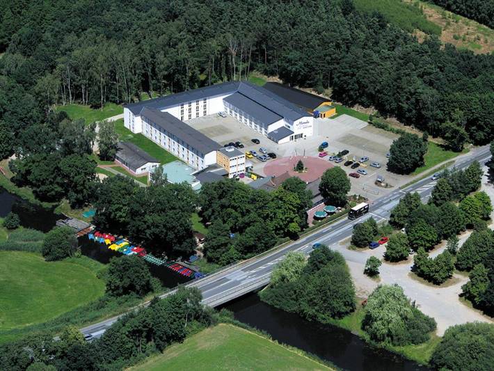 Hotel für 2 Personen, mit Terrasse und Garten sowie Pool und Sauna in Gifhorn - 3