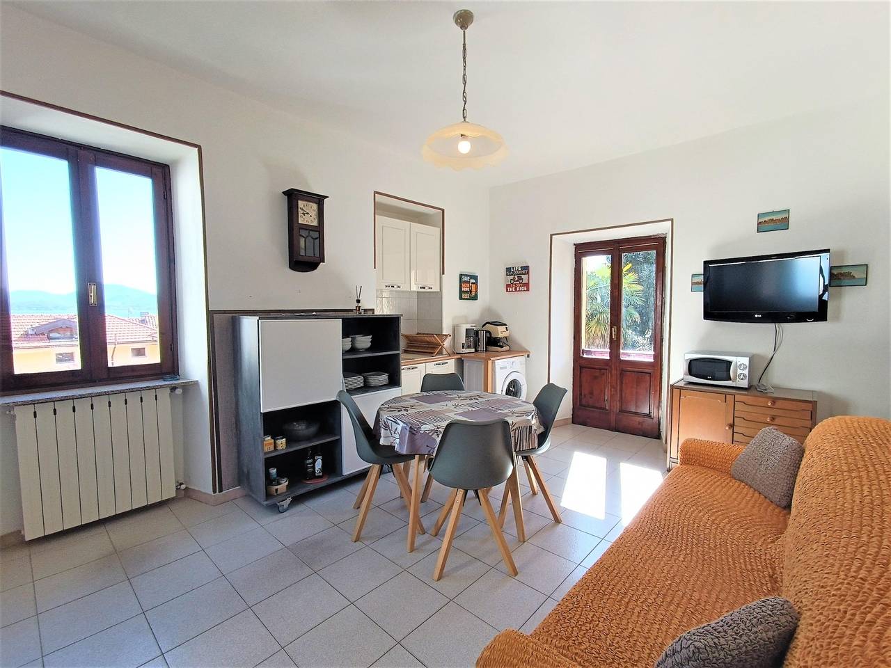 Appartement entier, Appartement de vacances pour 4 personnes avec vue sur le lac in Baveno, Comune di Baveno