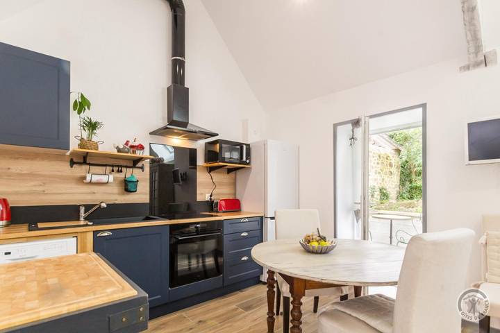 Gîte pour 2 personnes, avec jardin à Gatteville-le-Phare - 2