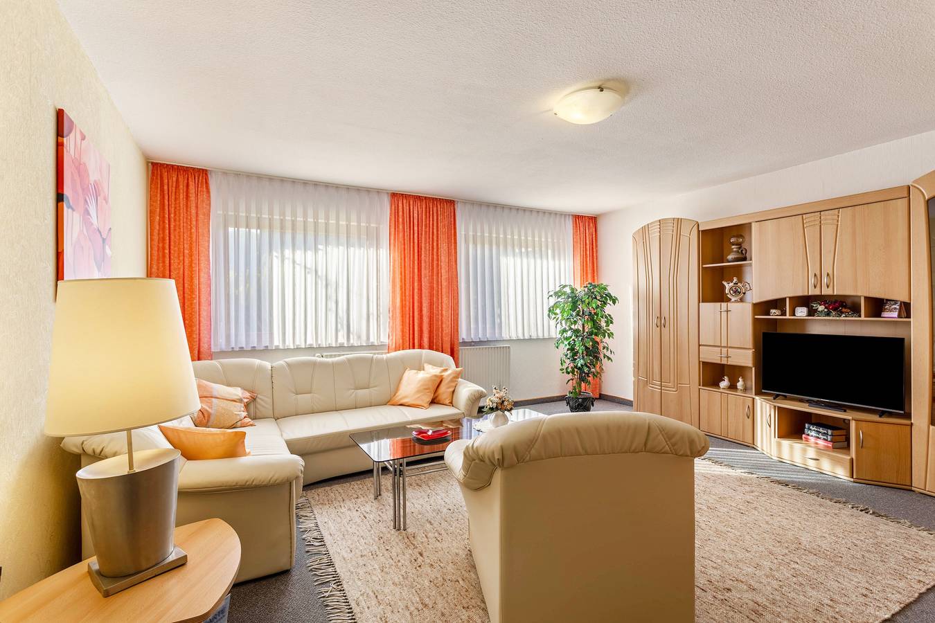 Appartement entier, Appartement "Riedel Fronz" avec vue sur les montagnes, terrasse privée et Wi-Fi in Lennestadt, Sauerland