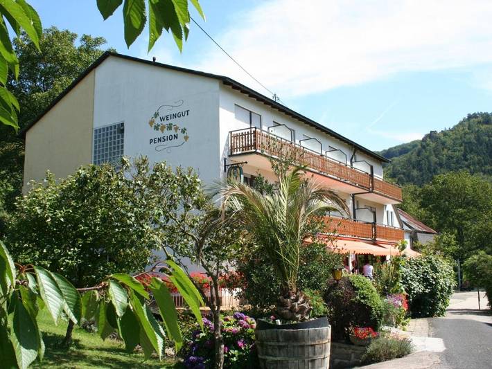 Ferienhaus für 2 Personen, mit Terrasse und Garten in Veldenz