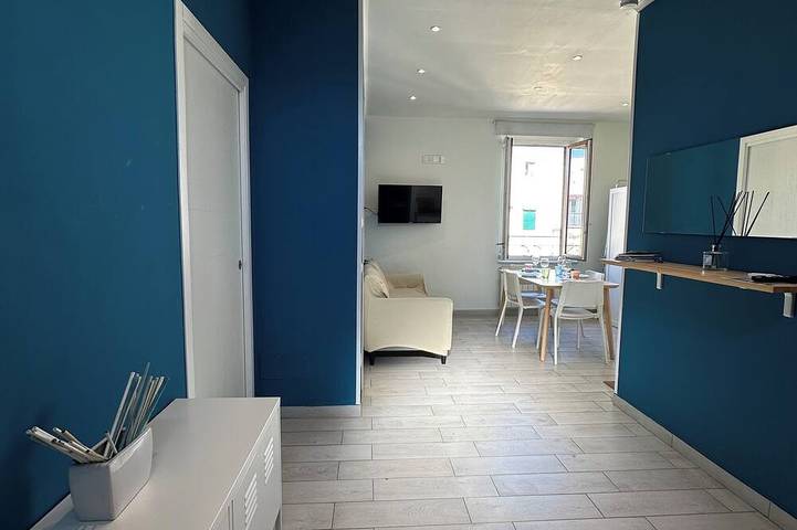 Entire apartment, BlueBay Holiday Home in Torre del Greco, Vesuvio National Park