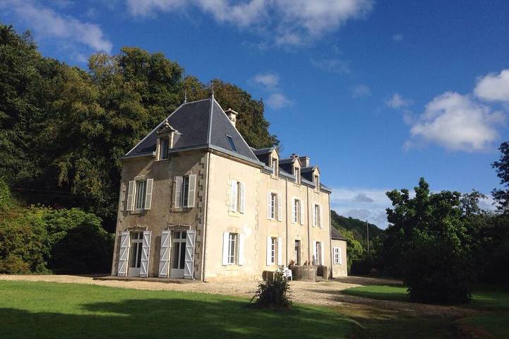 Location de vacances pour 8 personnes, avec Terrasse et Jardin à Guiclan