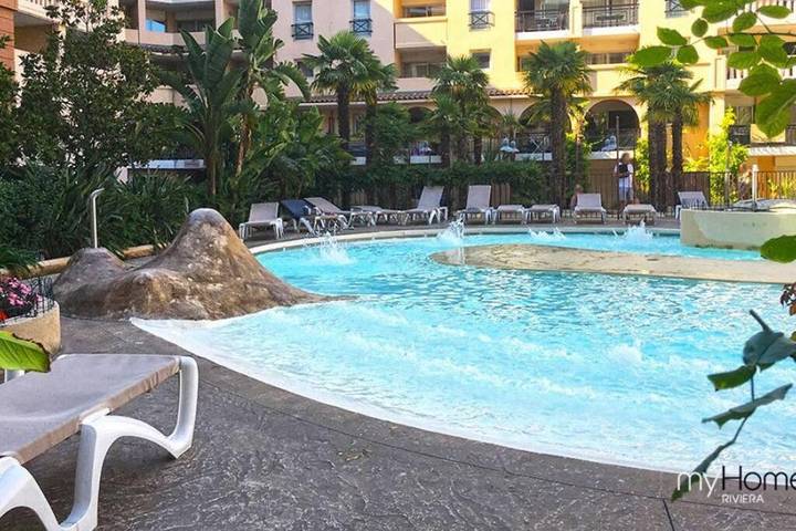 Gîte pour 4 personnes, avec piscine et terrasse, animaux acceptés dans Office De Tourisme Cannes La Bocca