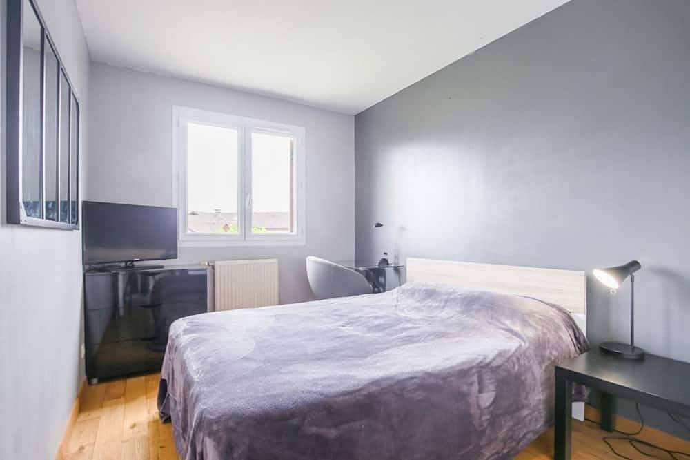 Entire apartment, Appartement Lumineux et Calme, 3 Chambres, à Proximité D'annecy et des Plages in Poisy, Annecy region