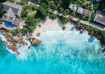 Hôtel pour 2 personnes, avec jardin ainsi que vue et piscine dans La Digue