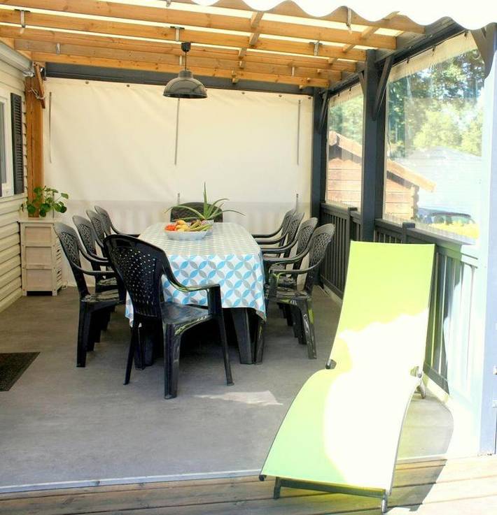 Camping pour 2 personnes, avec terrasse et jacuzzi ainsi que sauna et piscine à Erdeven - 4