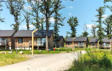 Gîte pour 5 personnes, avec terrasse à Somme-Leuze