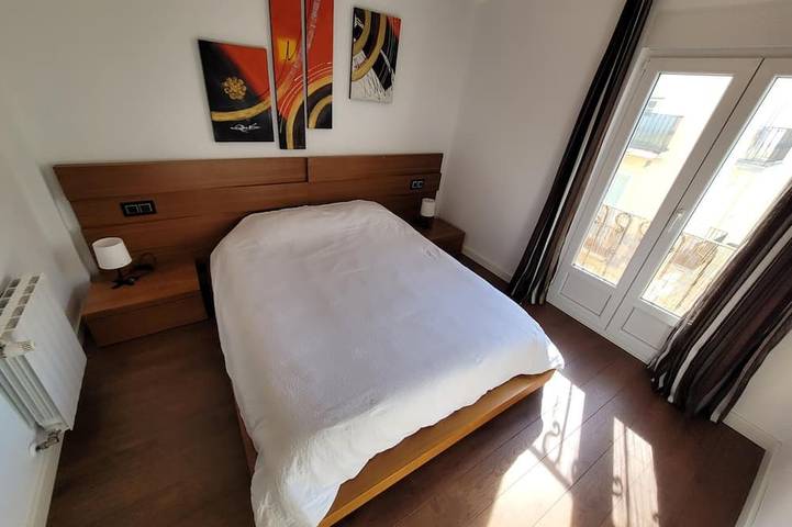 Apartamento entero, Piso muy amplio y centrico con vistas a la bahia in Santander, Costa de Cantabria