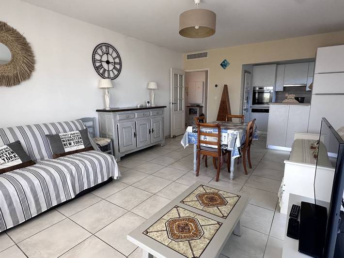 Gîte pour 4 personnes, avec piscine dans Plage de San Peire - 2