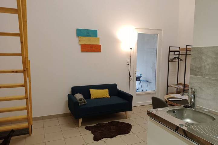 Gîte pour 2 personnes, animaux acceptés à Saint-Sernin