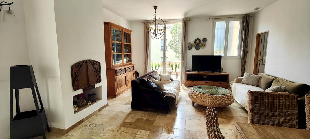 Ferienhaus für 8 Personen, mit Balkon und Garten sowie Pool, kinderfreundlich in Frejus - 2