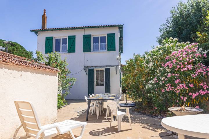 Maison de vacances pour 12 personnes, avec jardin, animaux acceptés à Le Château-d'Oléron