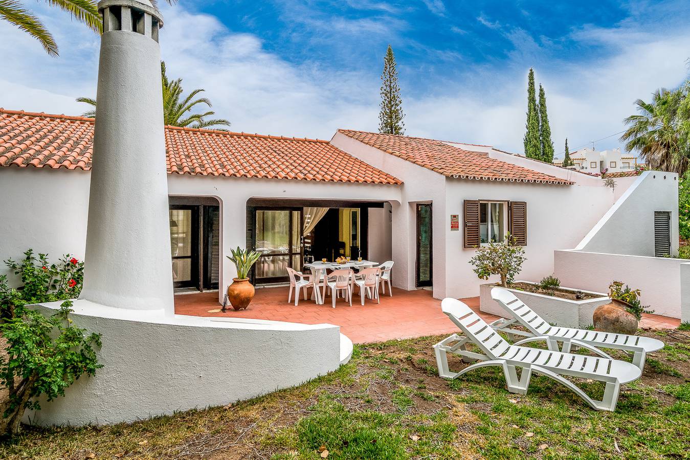 Falésia Beach Villa (S30) in Praia da Falésia, Albufeira e Olhos de Água