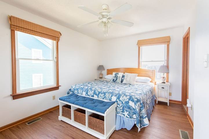 Cabin for 8 people, with balcony and hot tub in Outer Banks