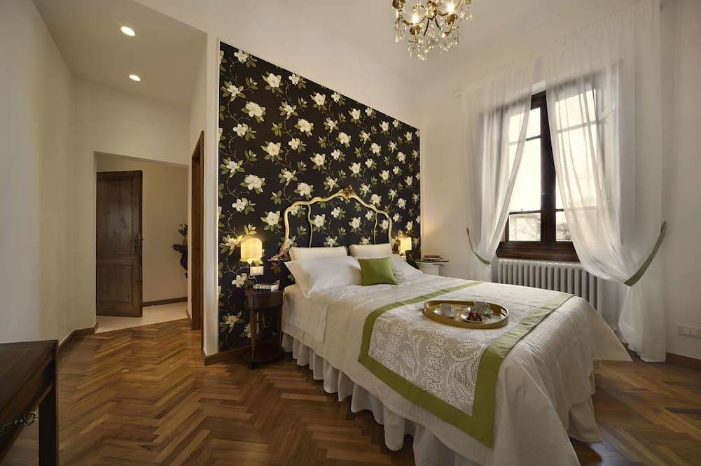 Deluxe standaard zwart op wit in Terranuova Bracciolini, Valdarno