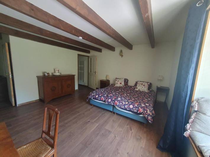 Chambre d’hôte pour 2 personnes, avec jardin et piscine ainsi que terrasse et vue dans Haute-Marne - 3