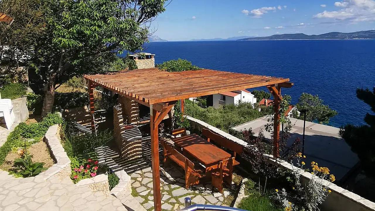 Appartamento vacanze a Marusici a partire da 210€ a notte