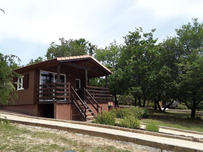 Gîte pour 7 personnes, avec jardin ainsi que vue et piscine, animaux acceptés à Mirabel - 2