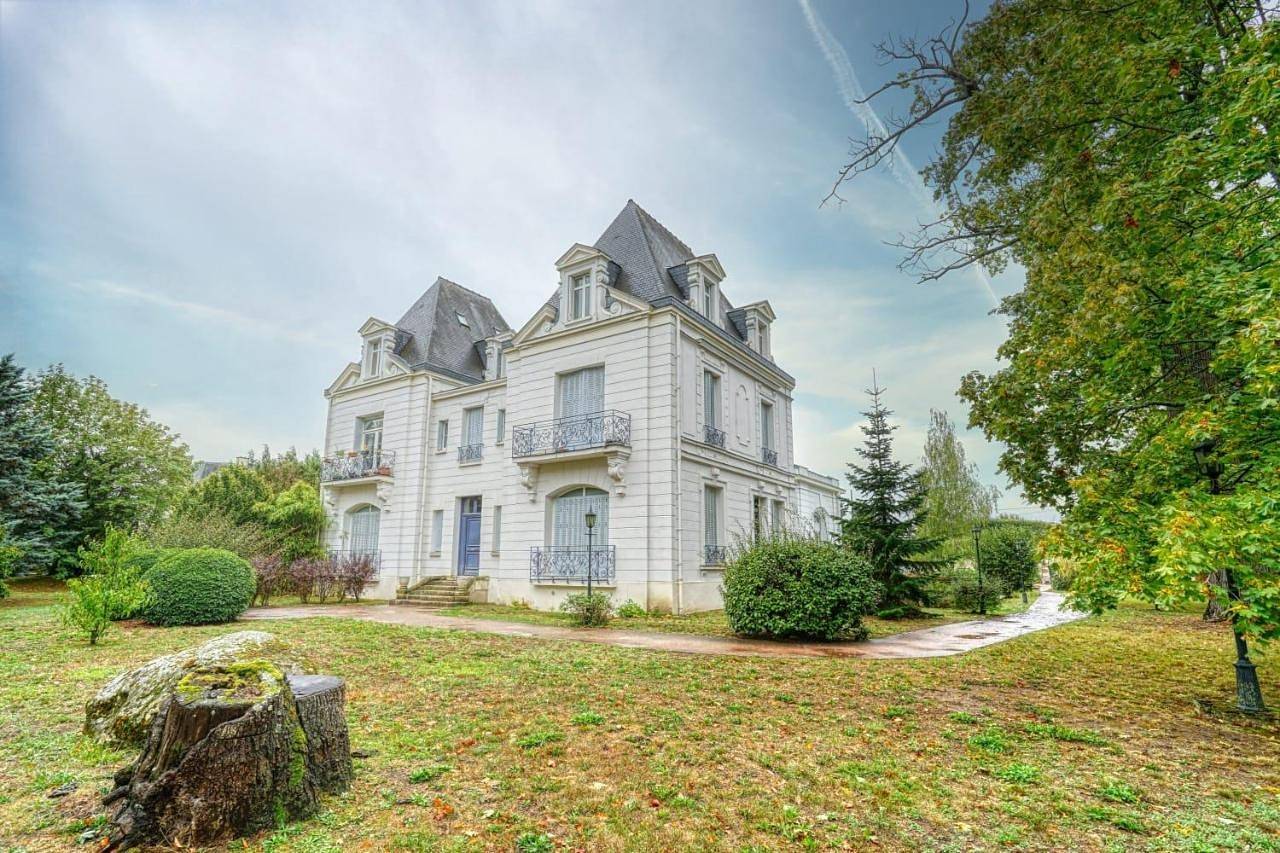 Appartement entier, La Reine Blanche in Dammarie-les-Lys, Seine-et-Marne