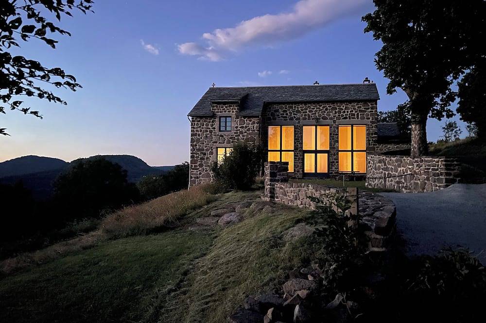 Gîte Les Peyriers, superbe maison écologique dans cadre naturel magnifique in Bigorre, Saint-Front