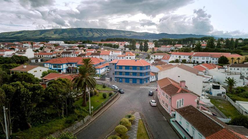 Hostel para 2 pessoas, com vista e varanda em Praia da Vitória