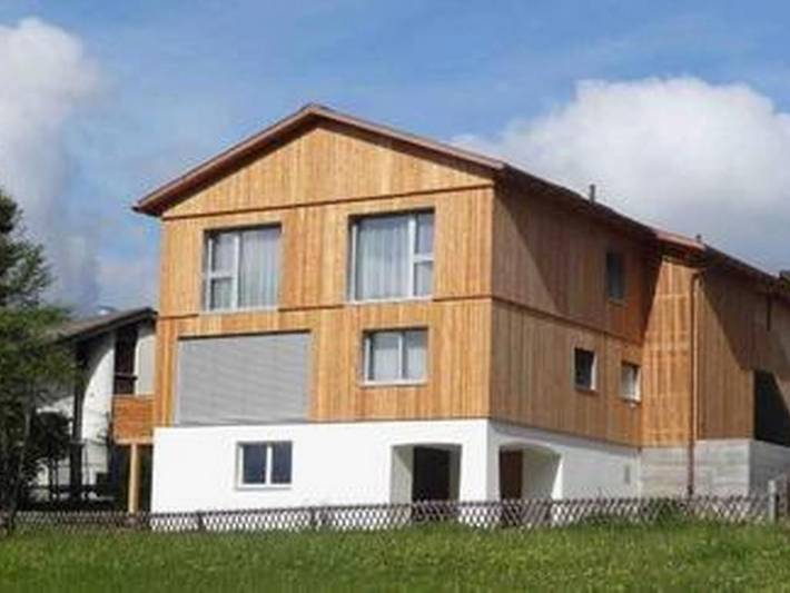 Ferienwohnung für 5 Personen, mit Balkon und Ausblick in Lantsch/Lenz