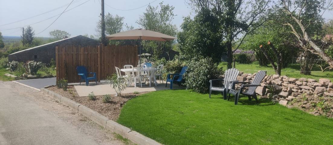 Gîte pour 6 personnes, avec jardin