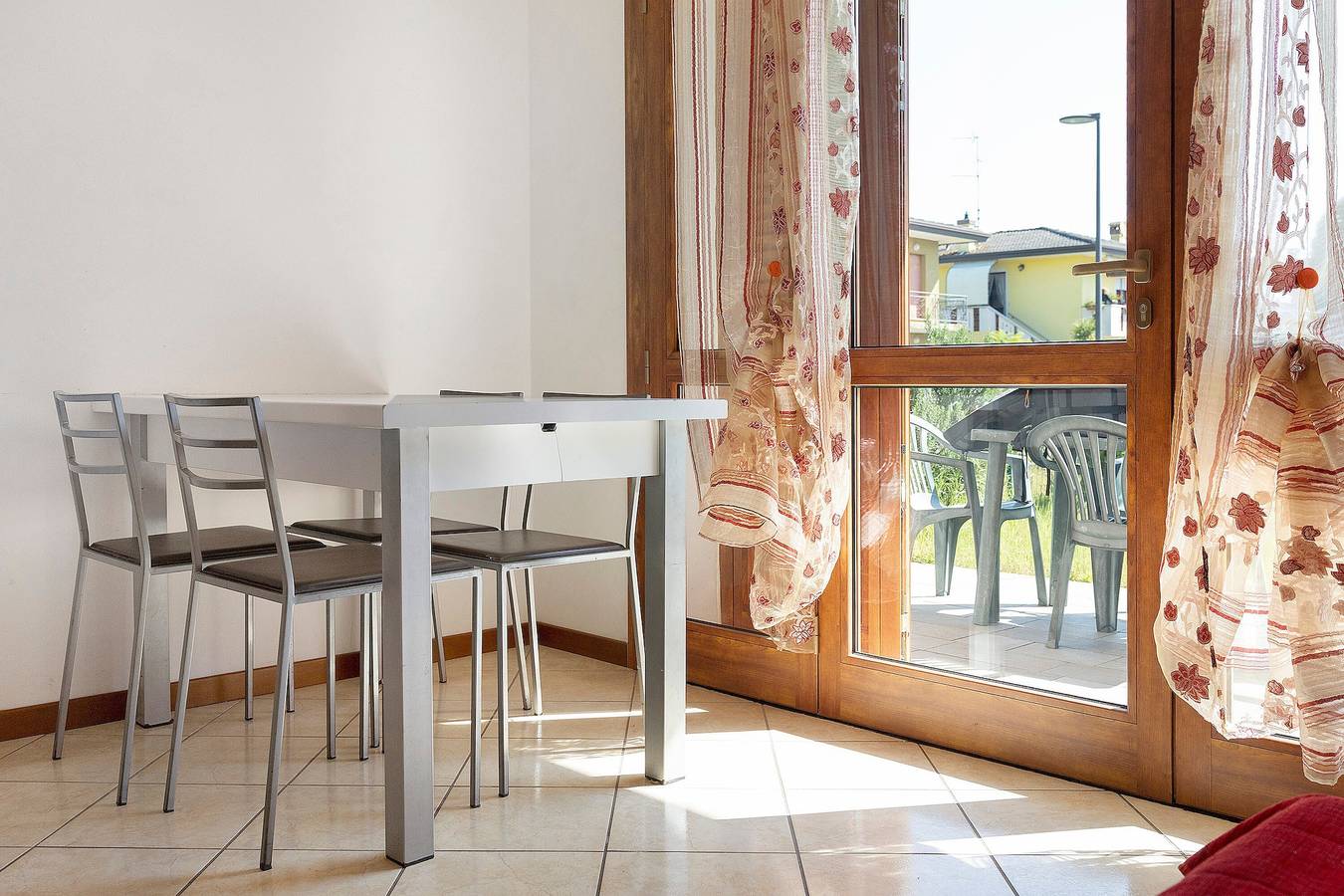 Ganze Wohnung, Apartment „Villa Antares Bilocale“ mit privater Terrasse, Garten und Klimaanlage in Bibione, San Michele al Tagliamento