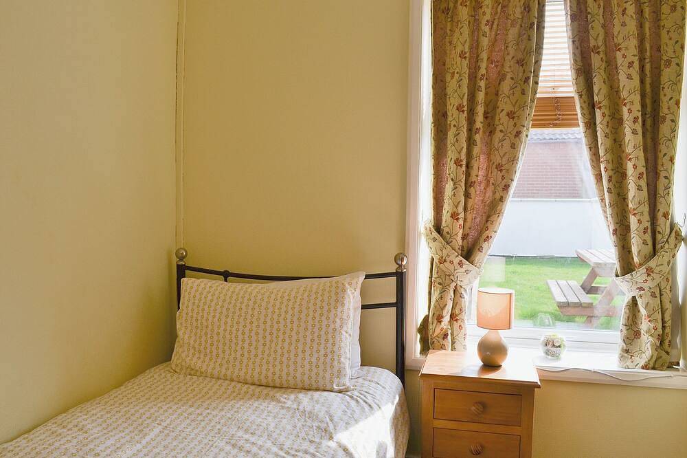 2 bedroom accommodation in Winterton-on-Sea, near Great Yarmouth in Great Yarmouth, The Broads