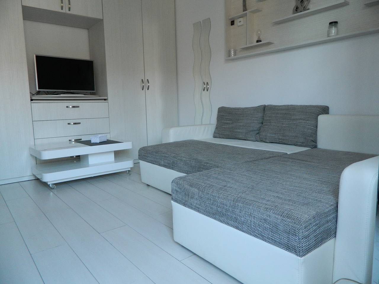 Apartamento vacacional entero, Apartamento de vacaciones para 2 personas aprox. 36 qm en Roșu, Valaquia (Gran Valaquia) in Ilfov (distrito)