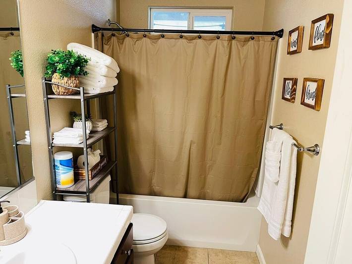 Vacation rental for 16 people, with hot tub in Fresno