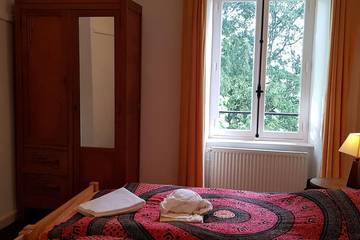 Location De Vacances pour 12 Personnes dans Avèze, Région de Besse-et-Saint-Anastaise, Photo 3