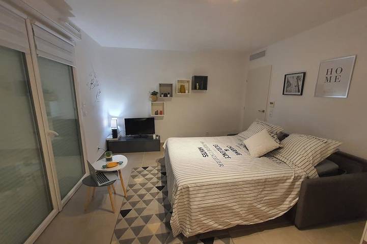 Gîte pour 4 personnes dans Office De Tourisme De Villeneuve Loubet - 2