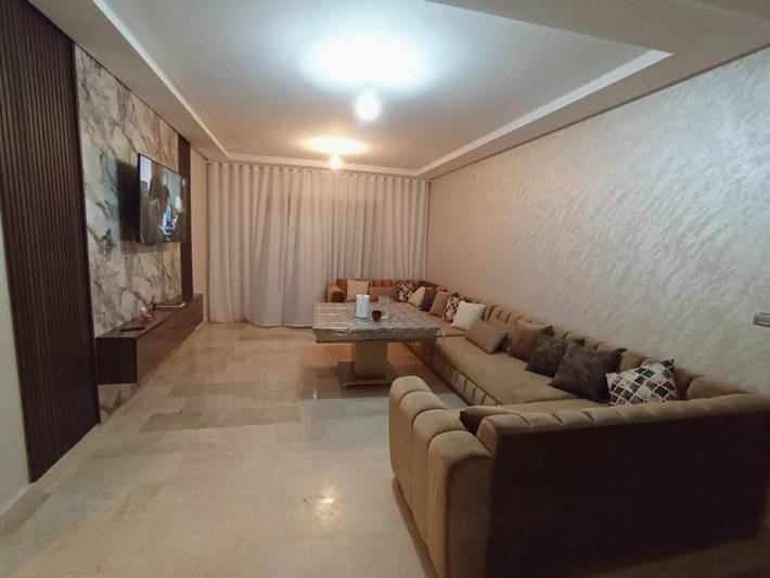 Appartement de vacances pour 6 personnes, avec terrasse ainsi que piscine et vue, animaux acceptés