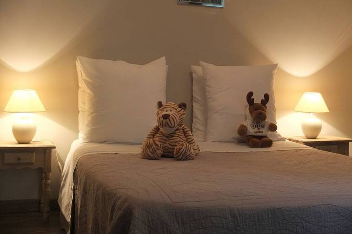 Location de vacances pour 6 personnes, avec terrasse et jardin à Milhac - 4