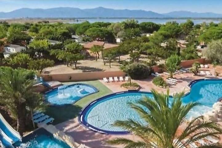 Camping für 7 Personen, mit Pool und Garten in Canet-en-Roussillon