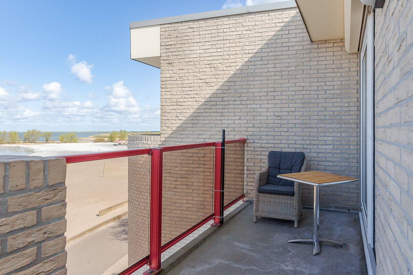 Beach Resort Makkum — Appartement Zuiderzee State – 3 Personen in Makkum, Ijsselmeer